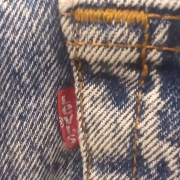 Vintage Levi’s 501 Acid Wash Jeans — Made in USA. - Picture 3 of 7